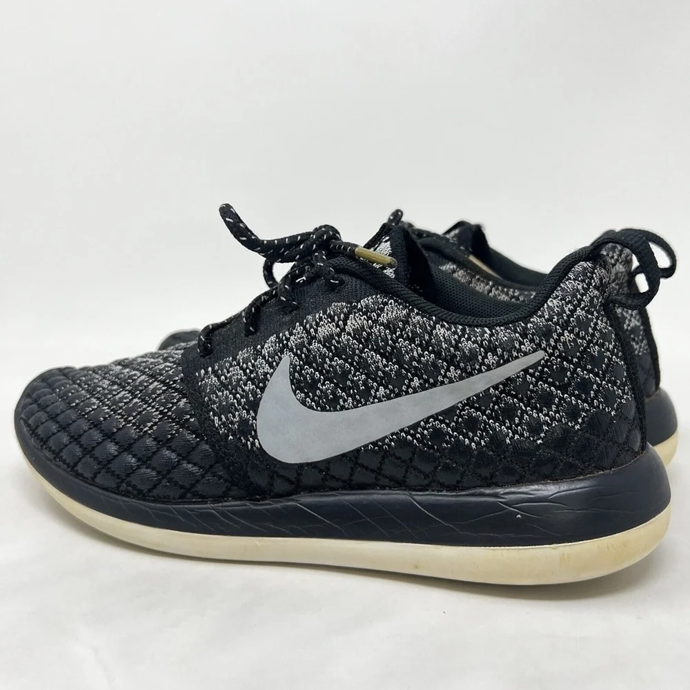 Nike Roshe 2 Flyknit Women's Size 6.5 Black Running Sneaker Shoes - 861706-001
